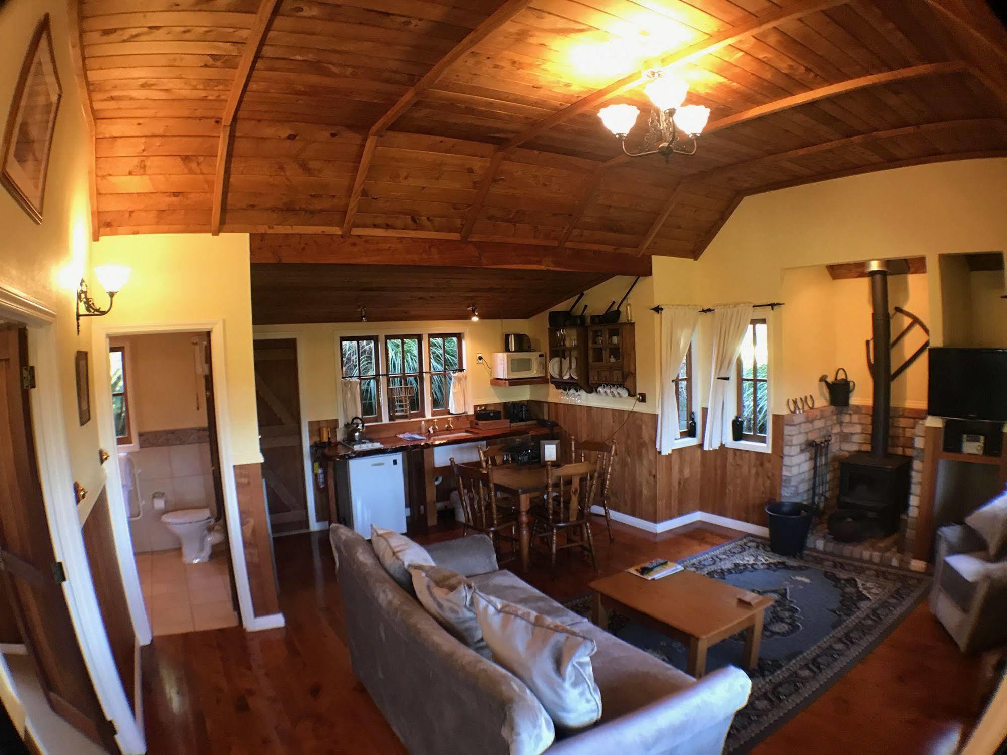 Vineyard Cottages - Kumeu Waimauku Екстер'єр фото